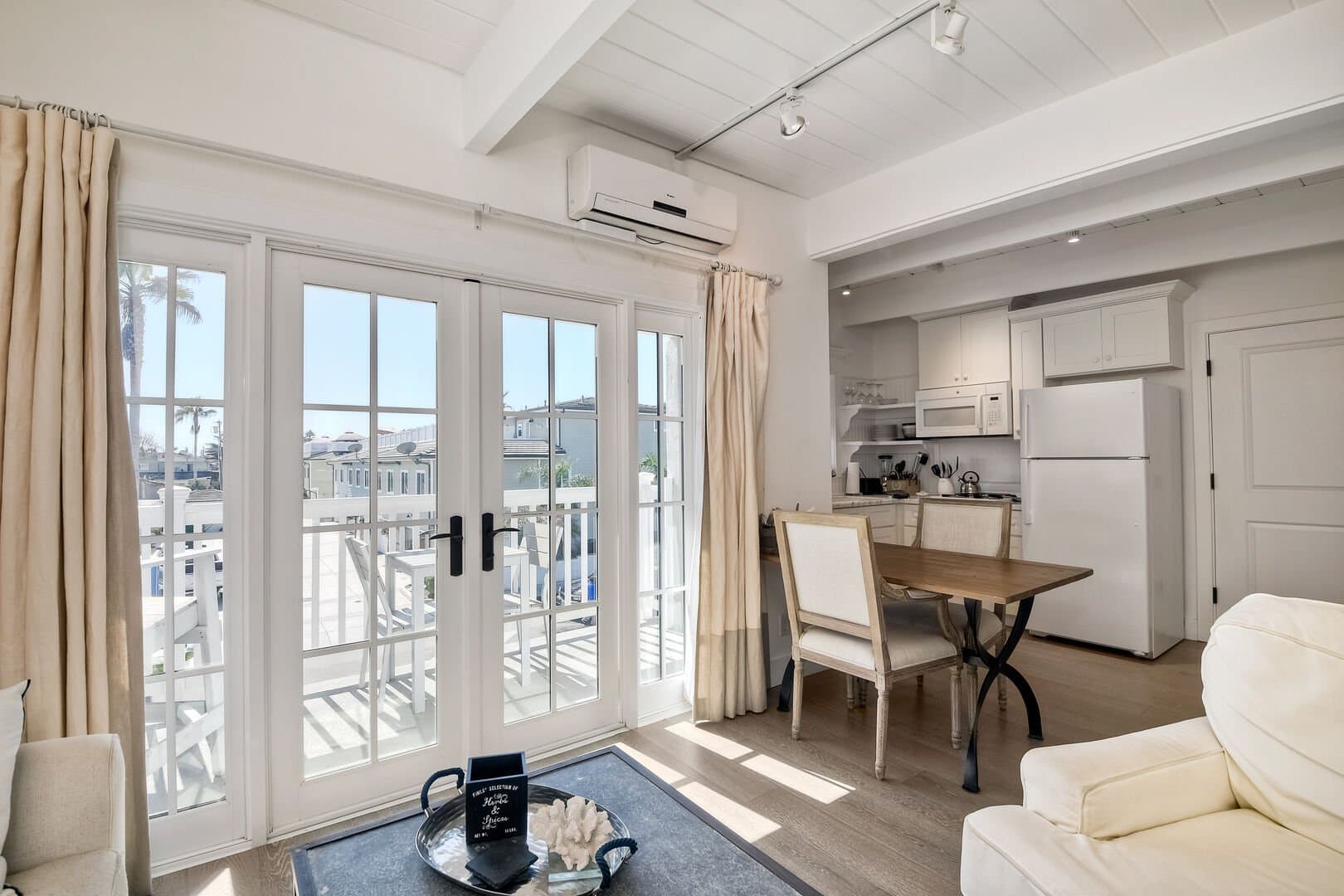 Juniper Beach Entire Home - Image 18