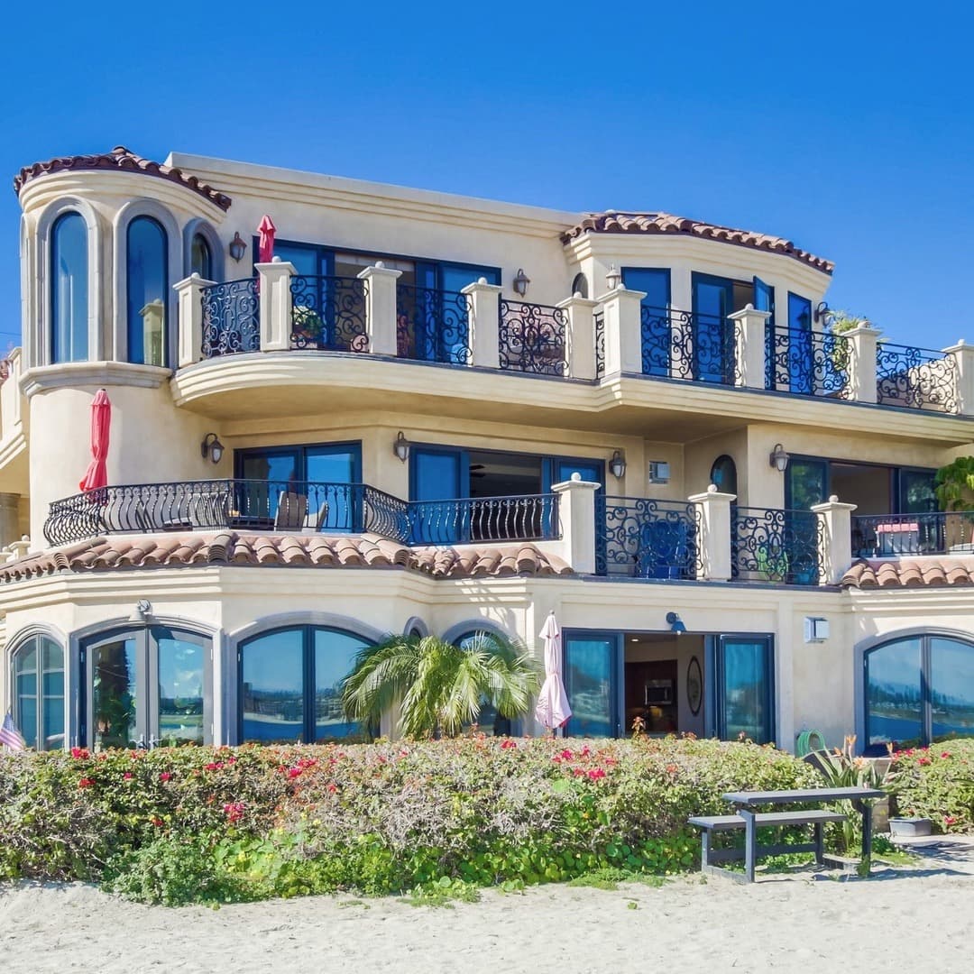 Italia House - Image 19