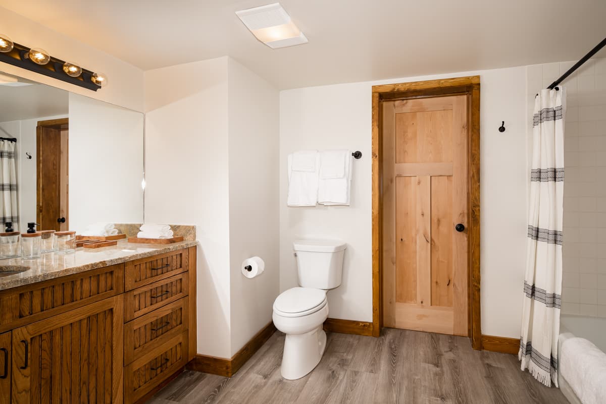 Skycrest Penthouse #1733 - Image 17