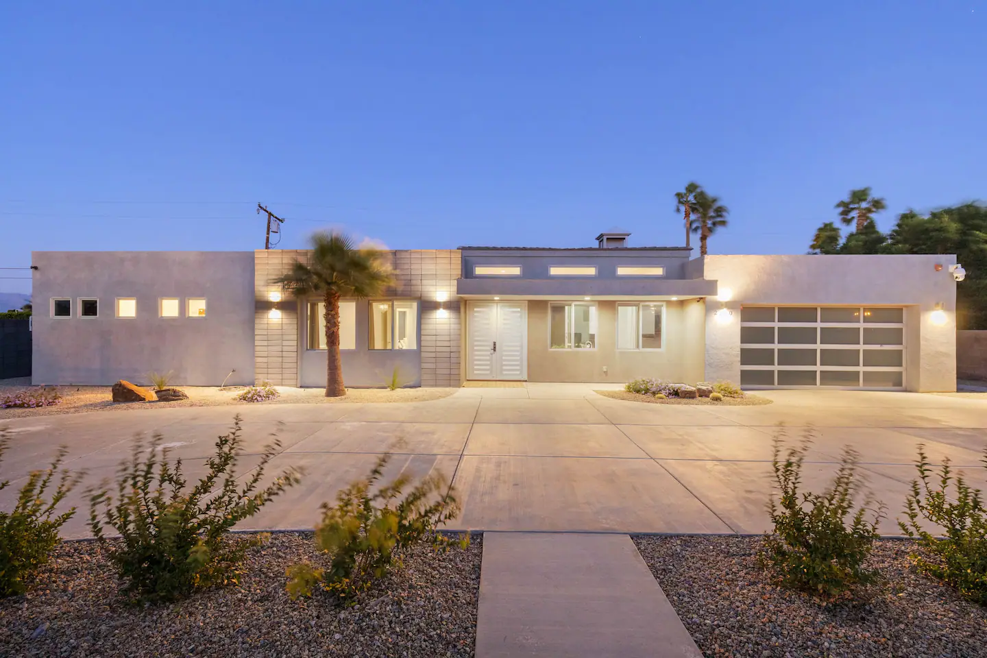 Opulent Haven - Image 36