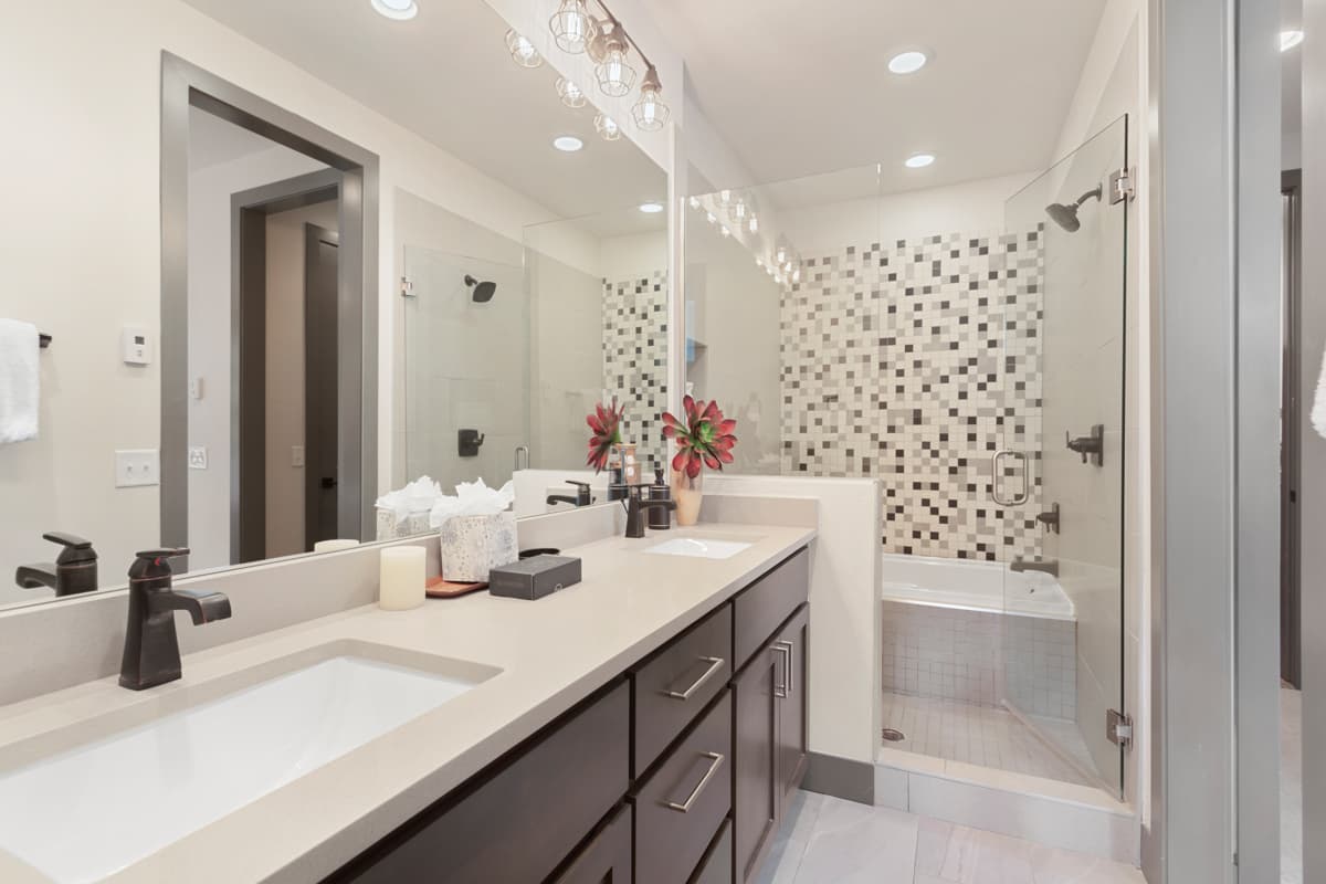 Mountain Vista Retreat - Image 14