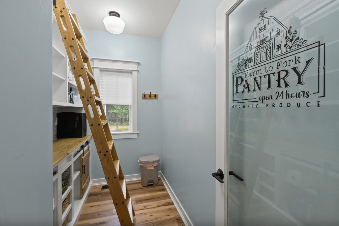 Bearly Hare Cottage - Image 15