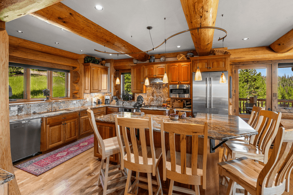 Timberline Lodge - Image 5