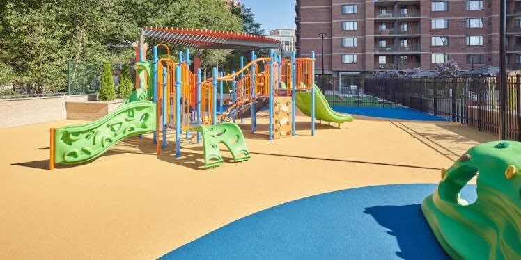 Phoenix Residence - Image 39