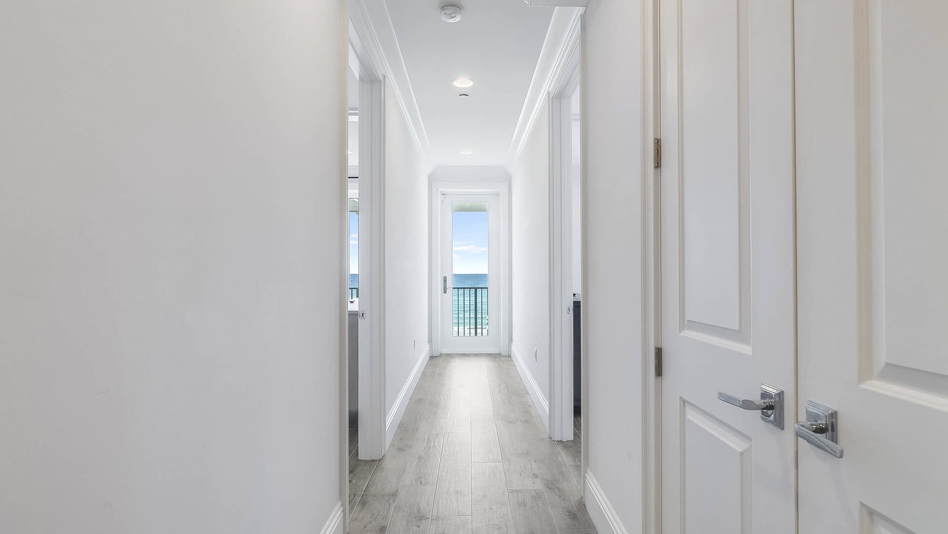 Azzurro Moon - Image 31