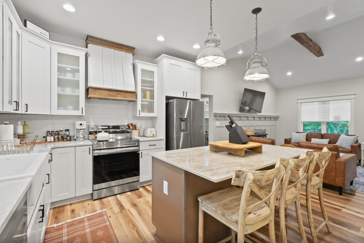 Bearly Hare Cottage - Image 11