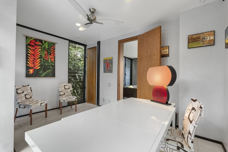 Tantalus Glass Home - Image 13