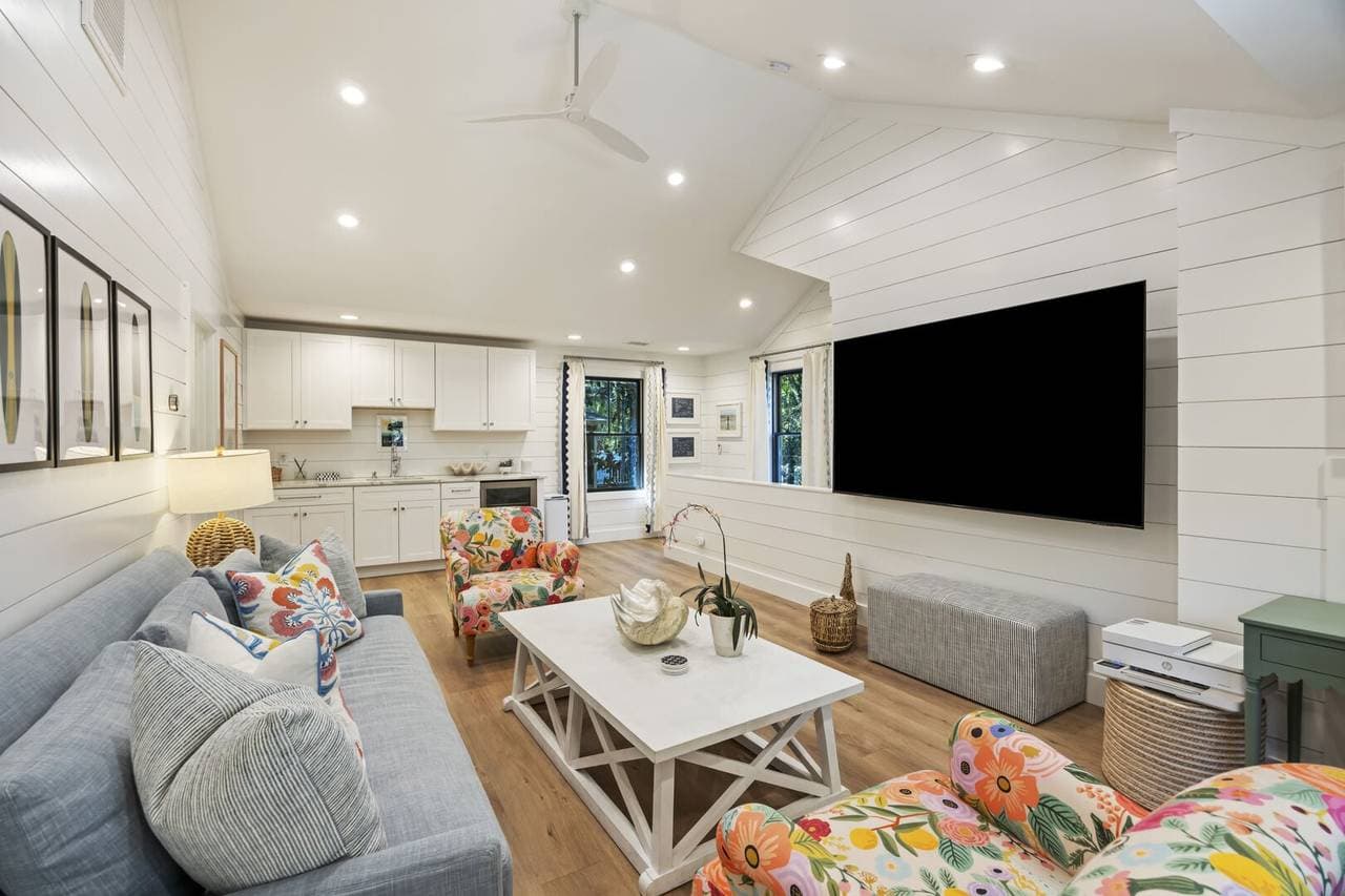 Beach Days on Conifer - Image 22