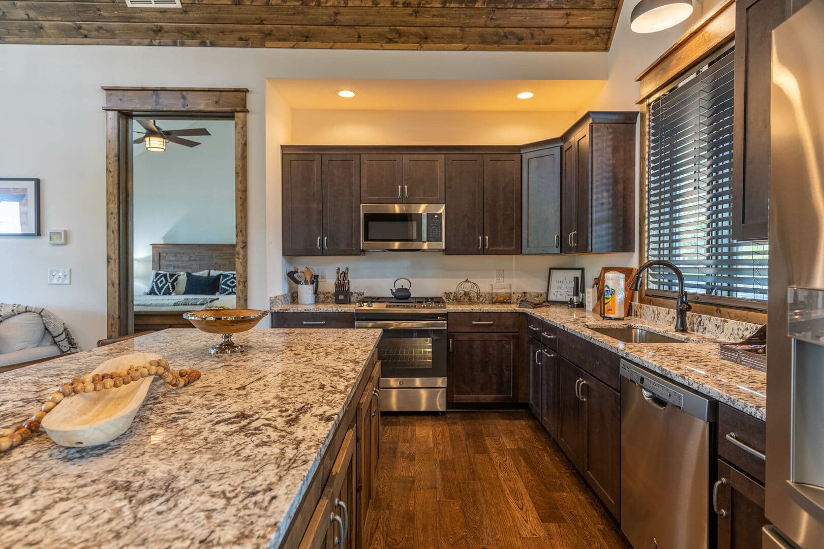 Sip Sip Hooray Home - Image 5