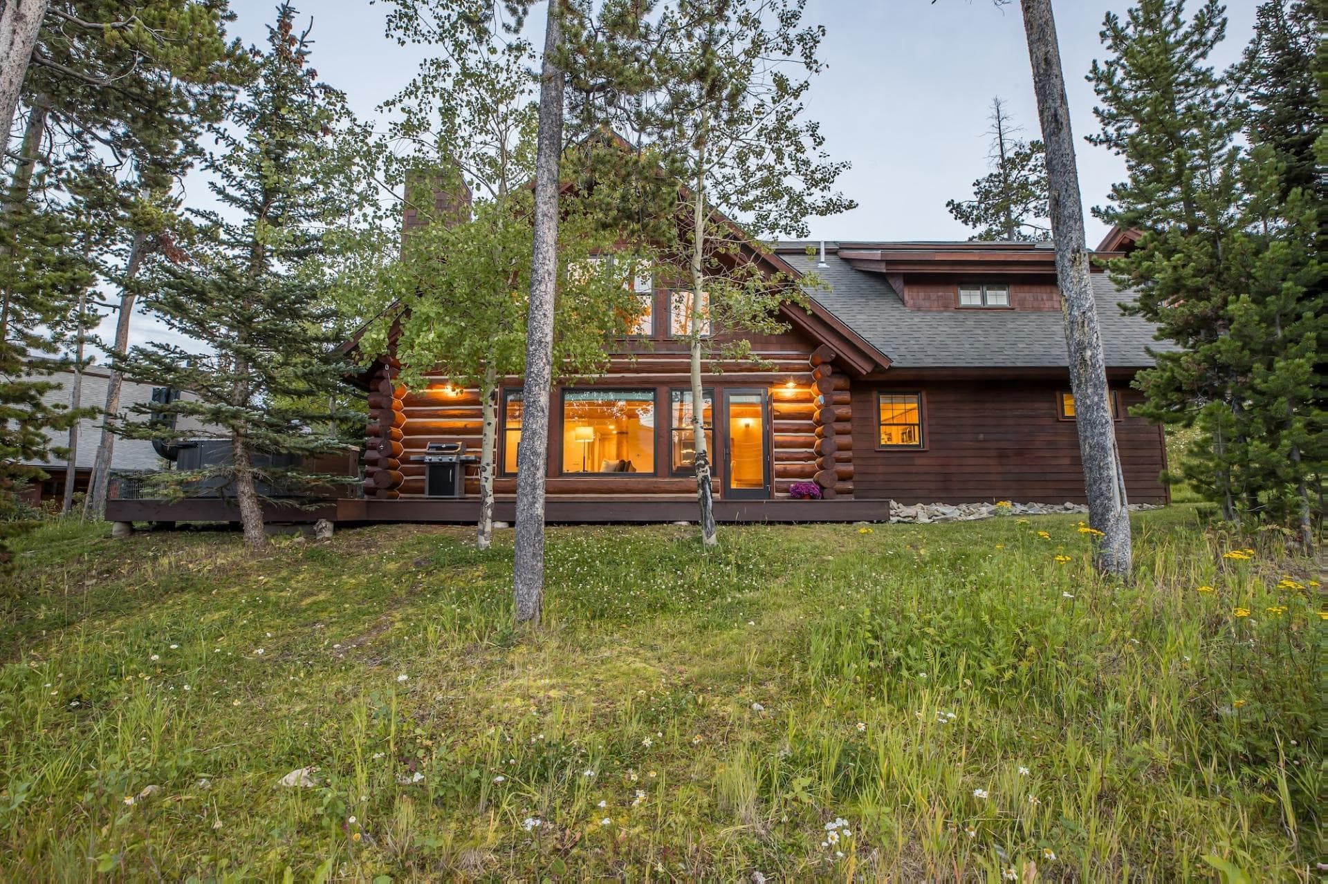 Chief Gull Cabin - Image 59