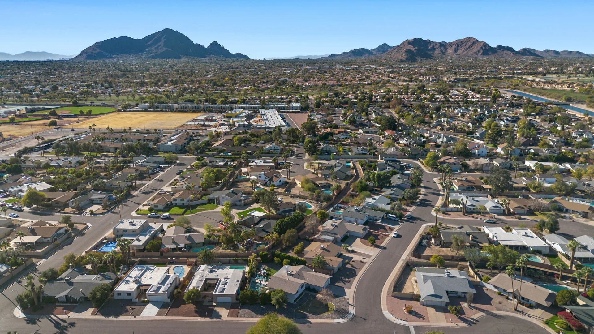 Paradise Escape - Image 63