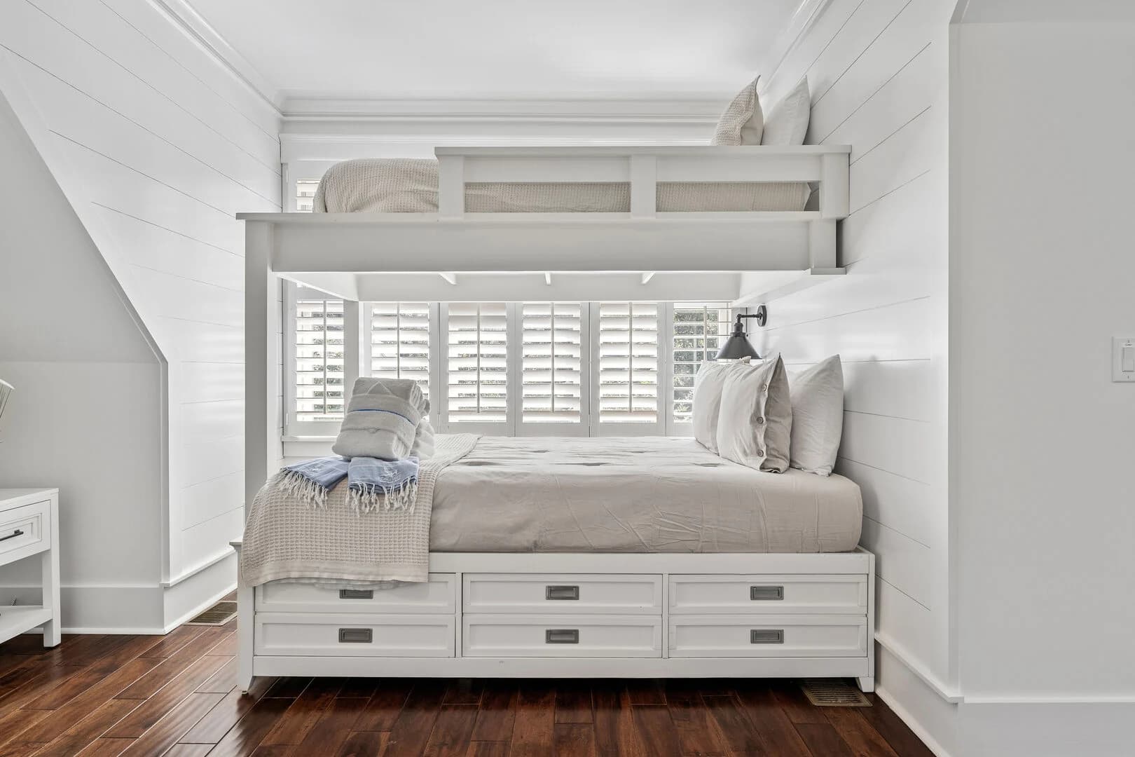 Heritage House - Image 35