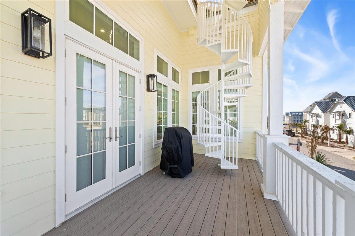 Sunny Shores - Image 51