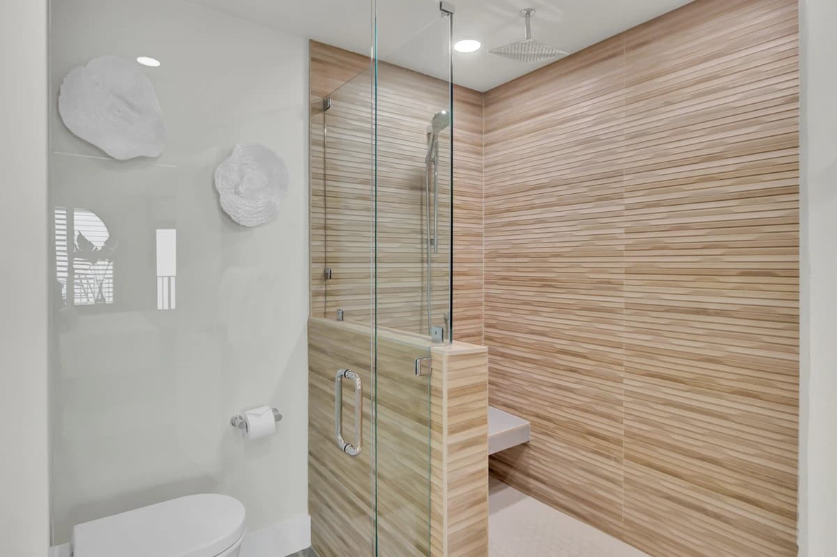 Seascape Oceanfront #516 - Image 15