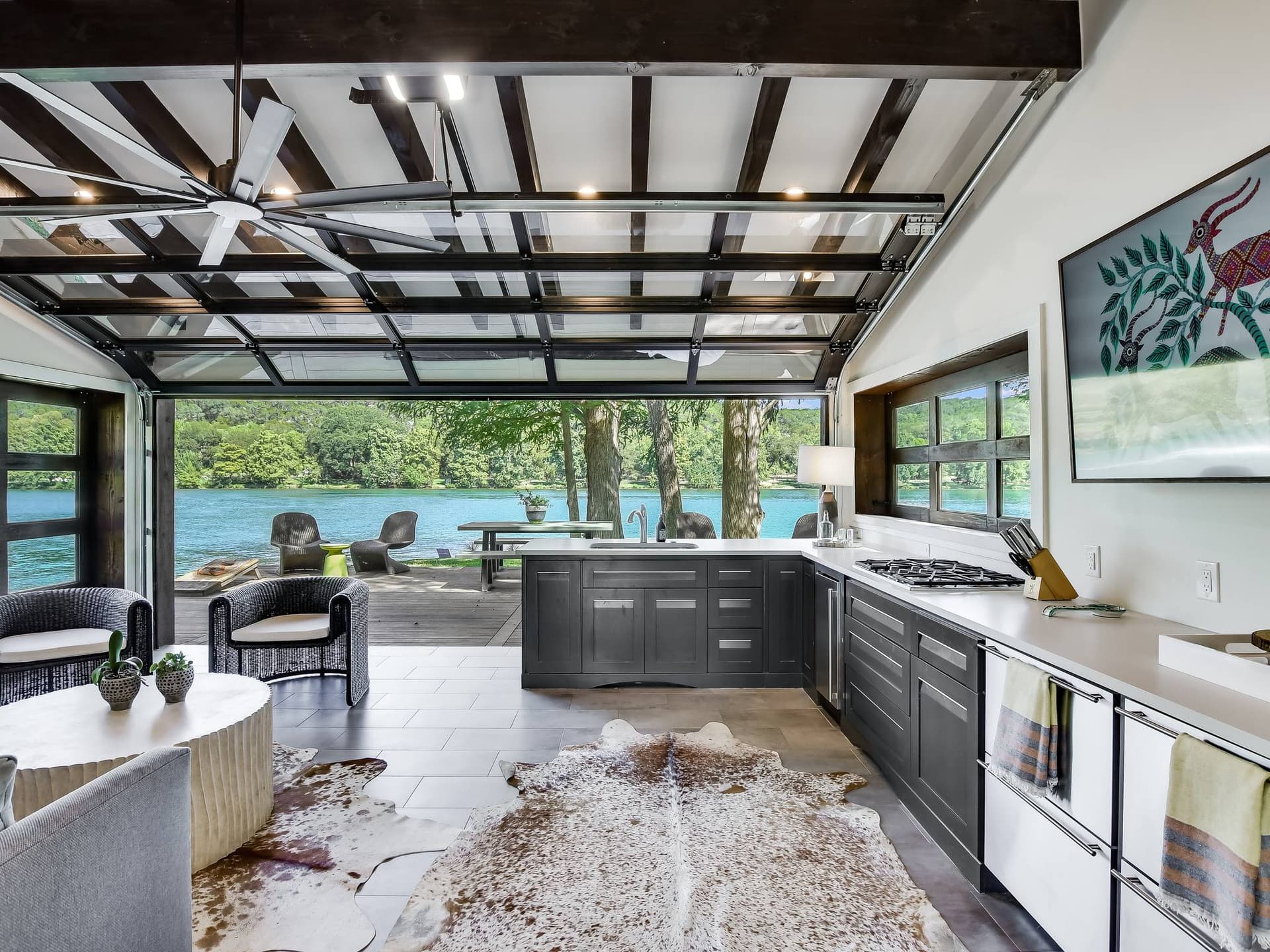 Sapphire on Lake Austin - Image 55