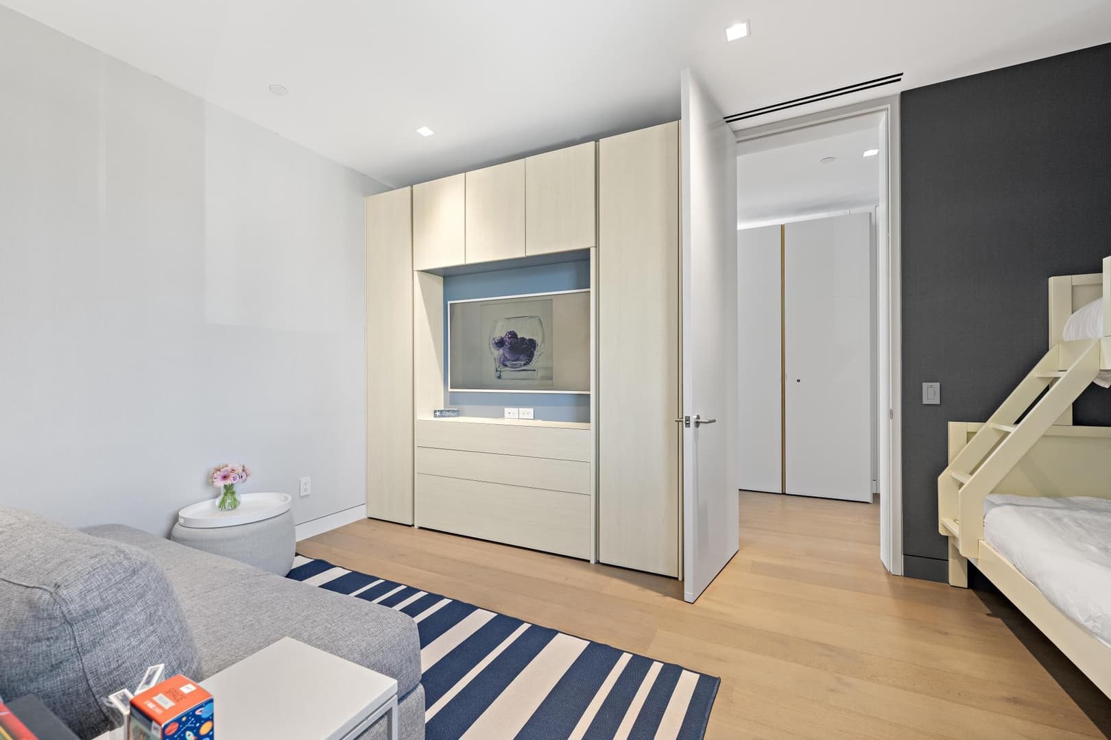 Neptune's Jewel - Image 33