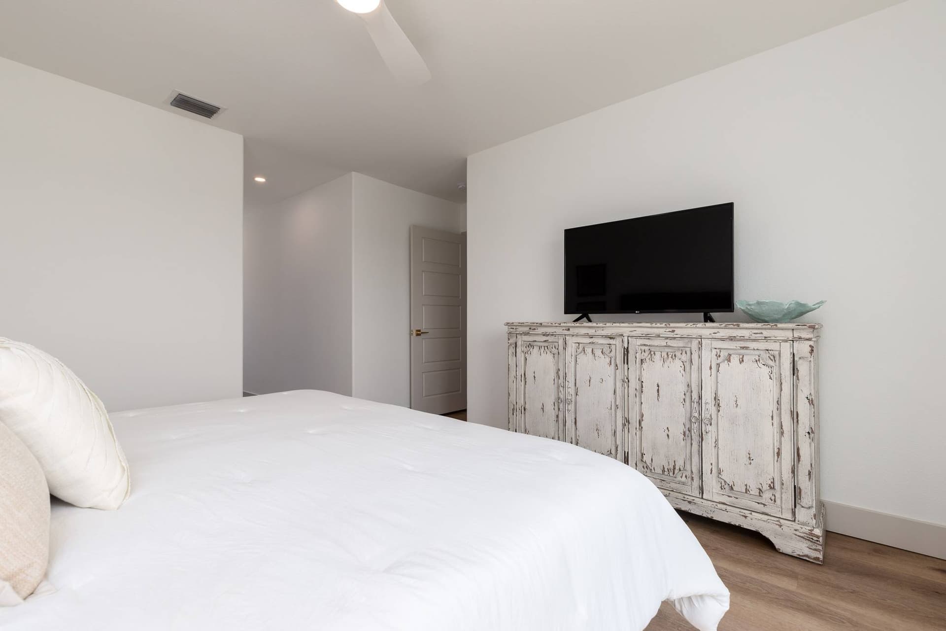 Tan Lines and Fine Wines - Image 18