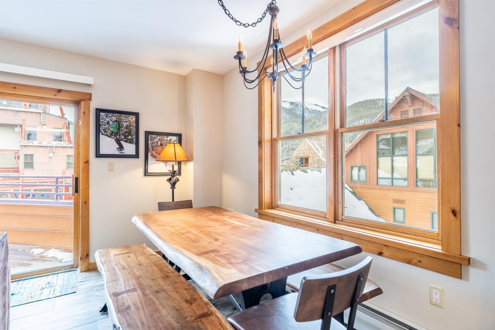 Peakview Penthouse Retreat - Image 17