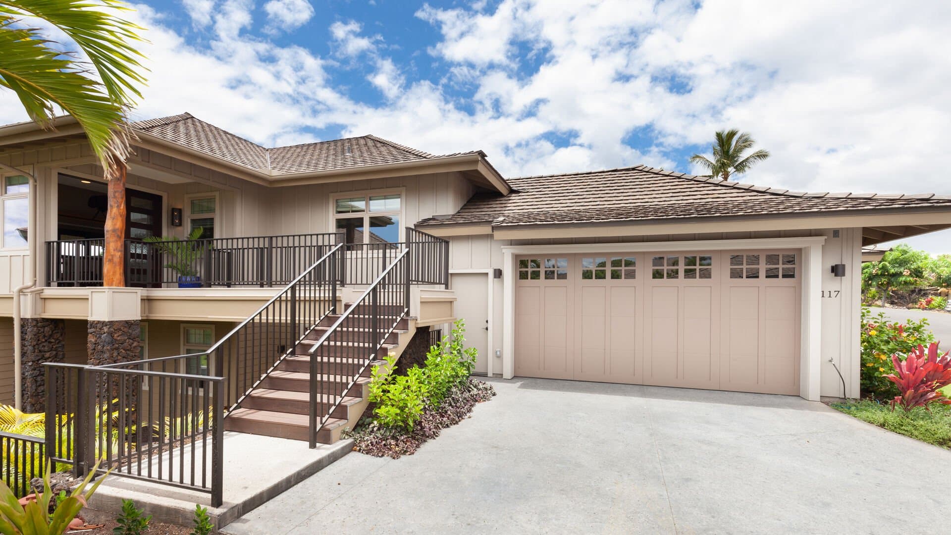 Hawaii Roma - Image 28