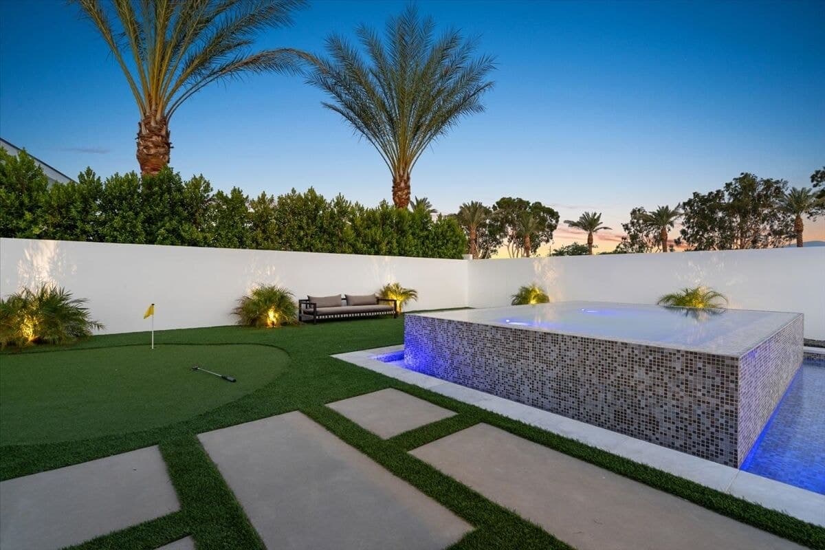 Bravo Villa #11 - Image 59