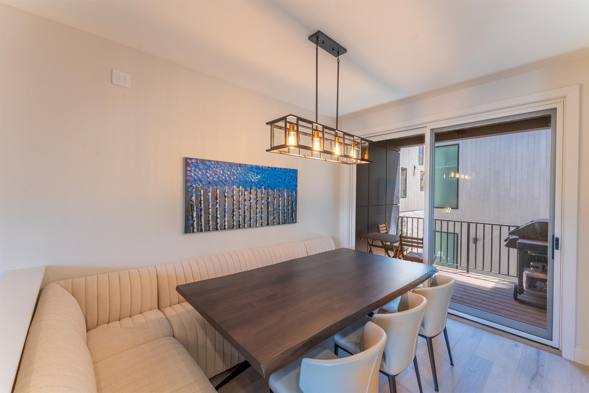 Frisco Aly - Image 30