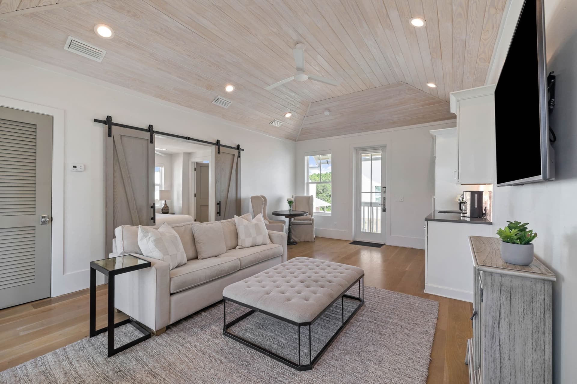 Gulf Shore Manor - Image 81