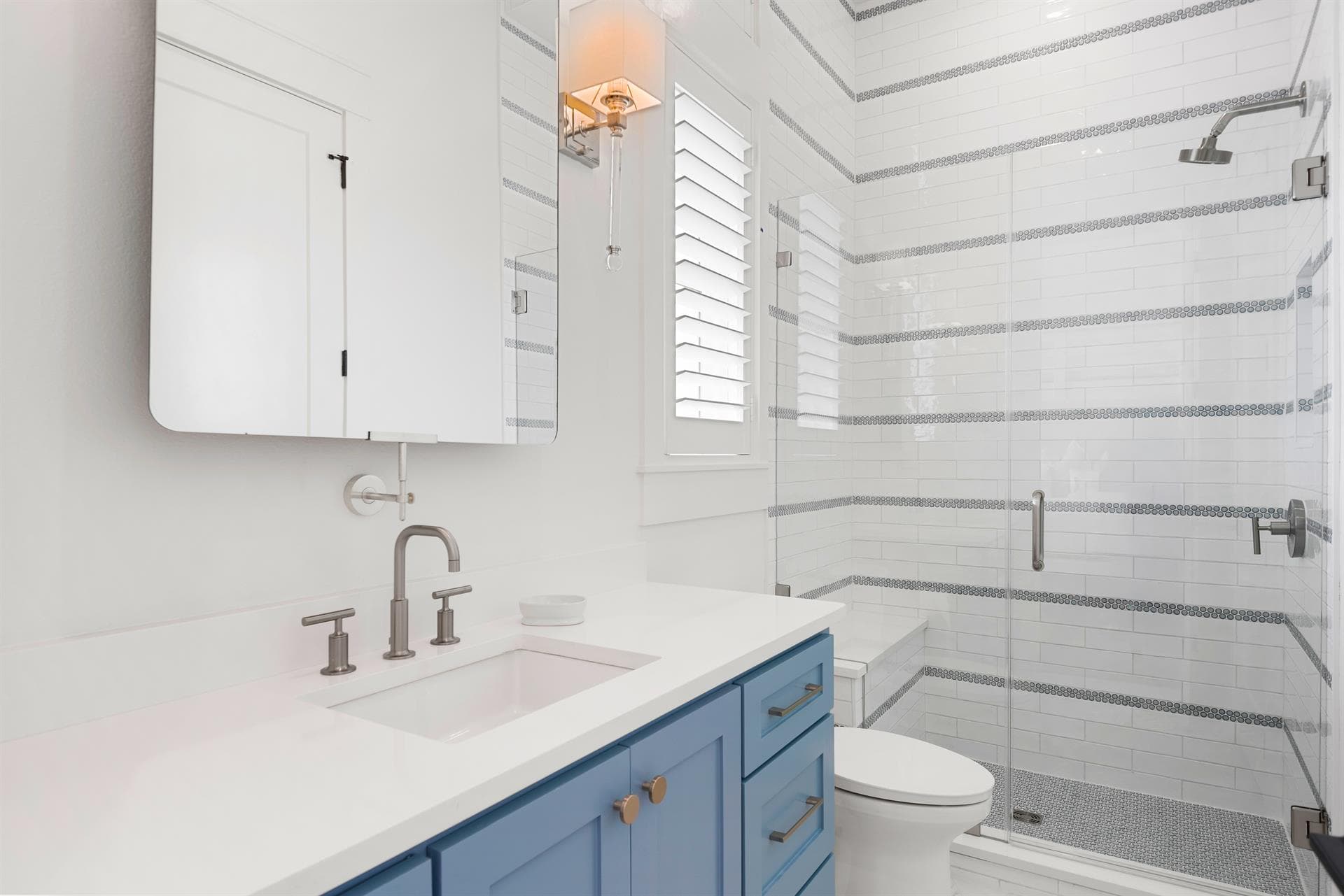 Always Breezy - Image 42