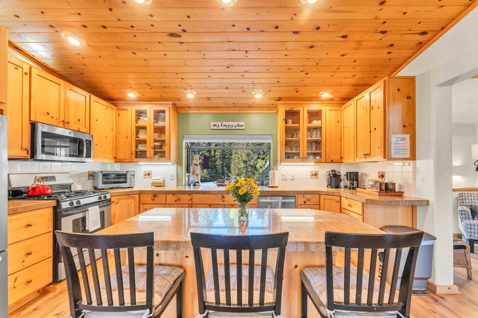 Big Bear Chalet - Image 14