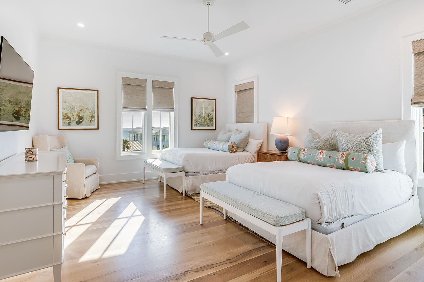 Coastal Comfort - Image 34