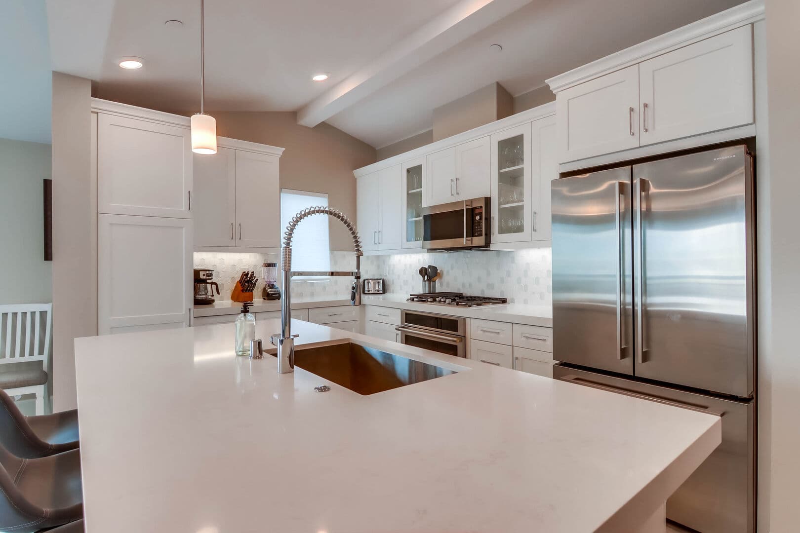 Bay Dream - Image 16