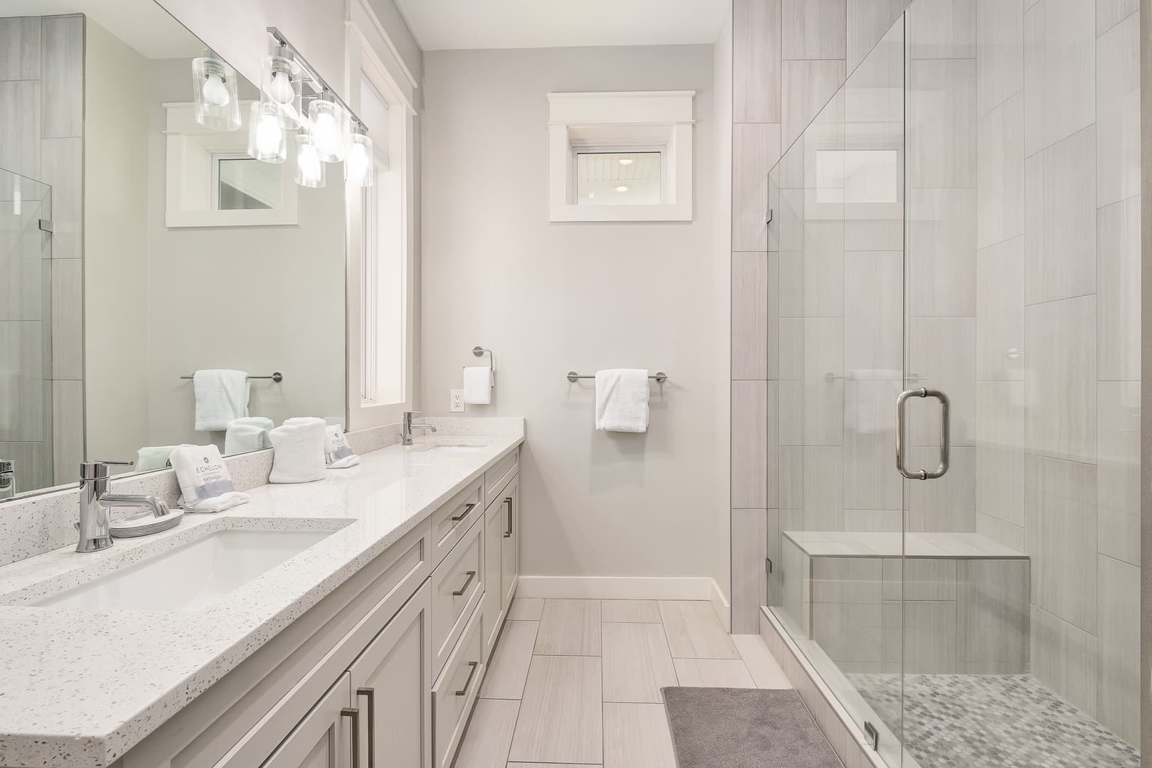 Latitudes - Image 25