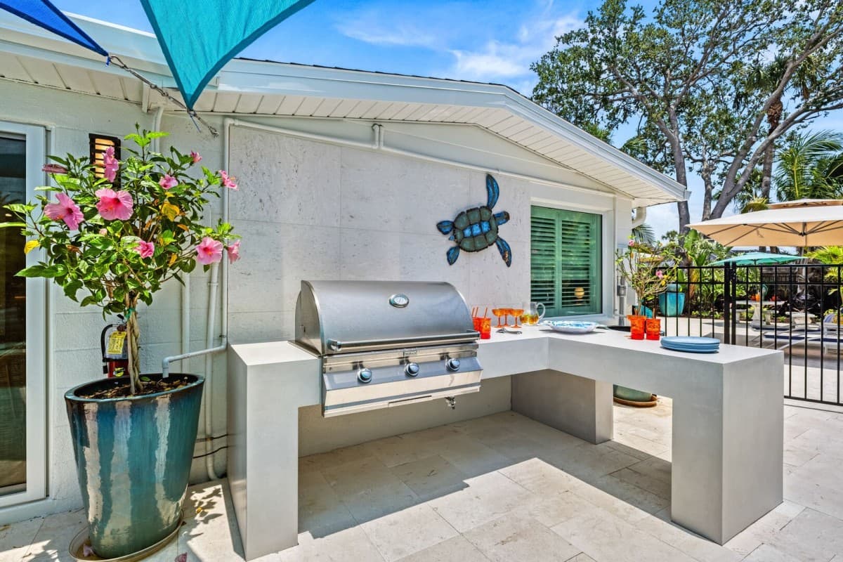 Beach Palm House - Image 43