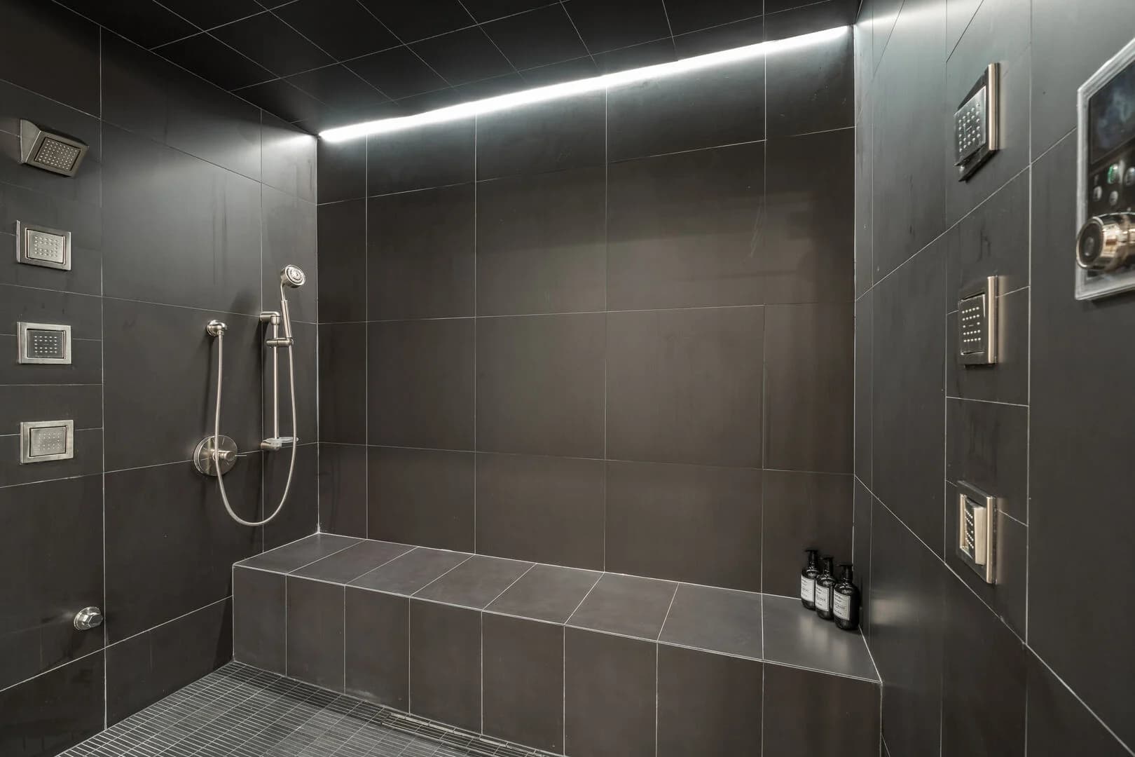 George Manor - Image 25