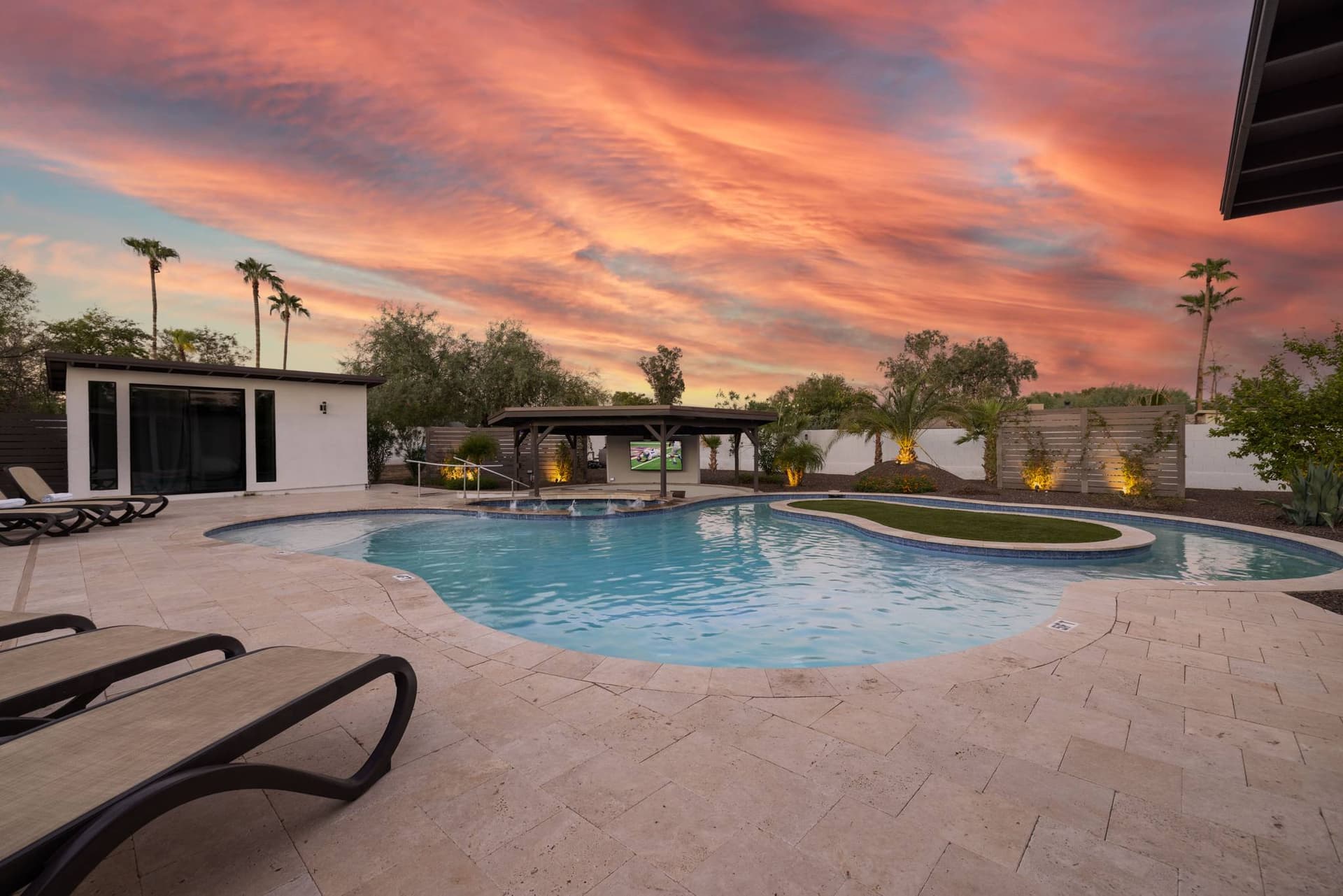 Luxe Resort Retreat - Image 42