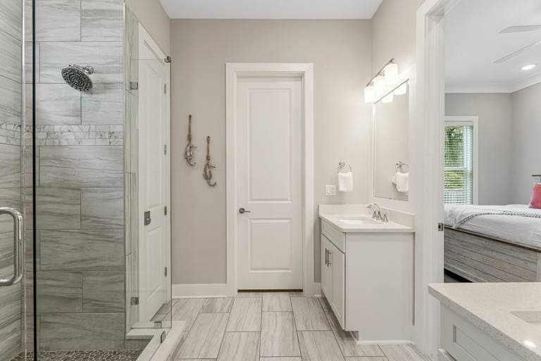 Waterfront House - Image 20