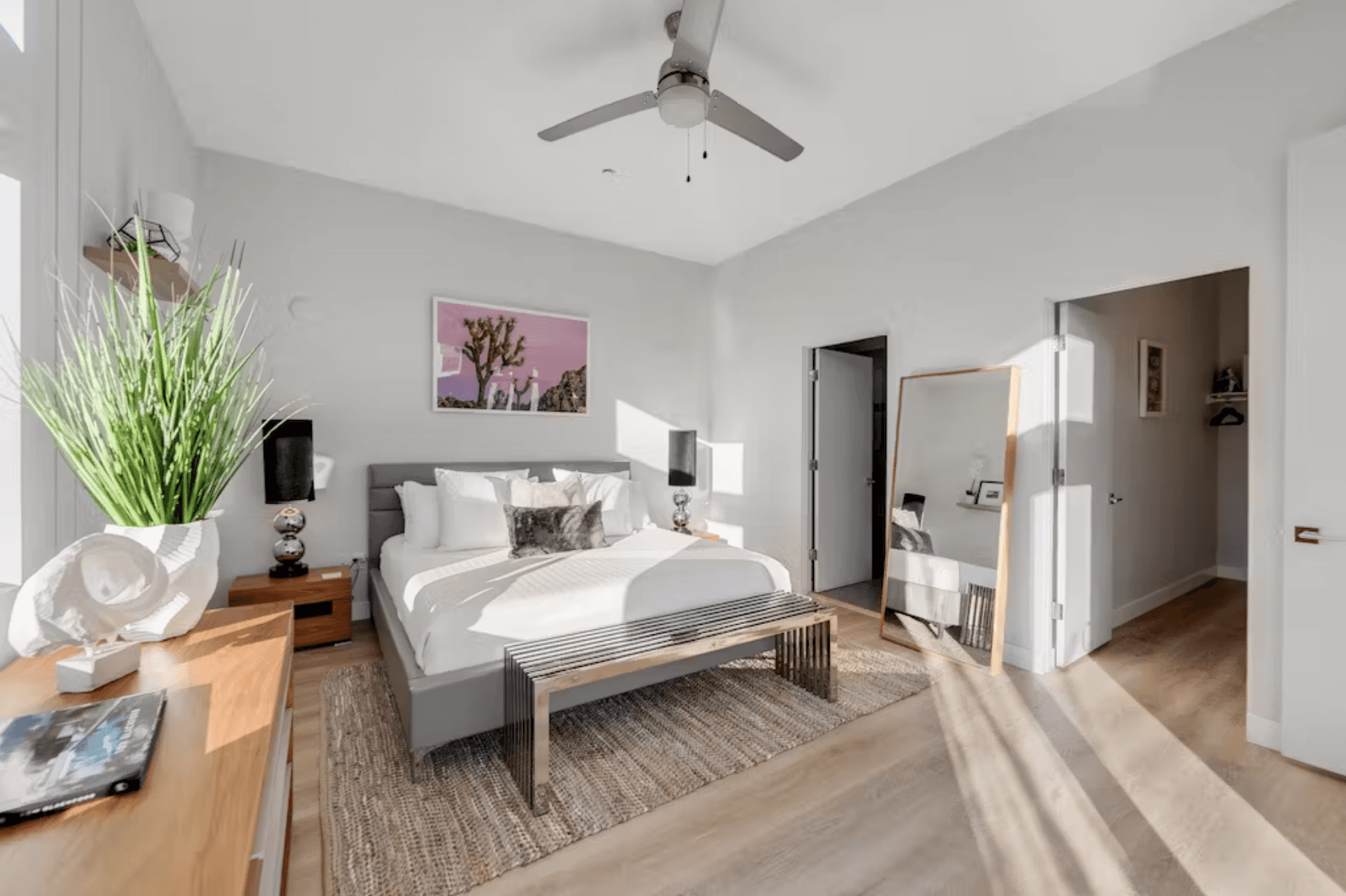 Modern Distinction Home - Image 10