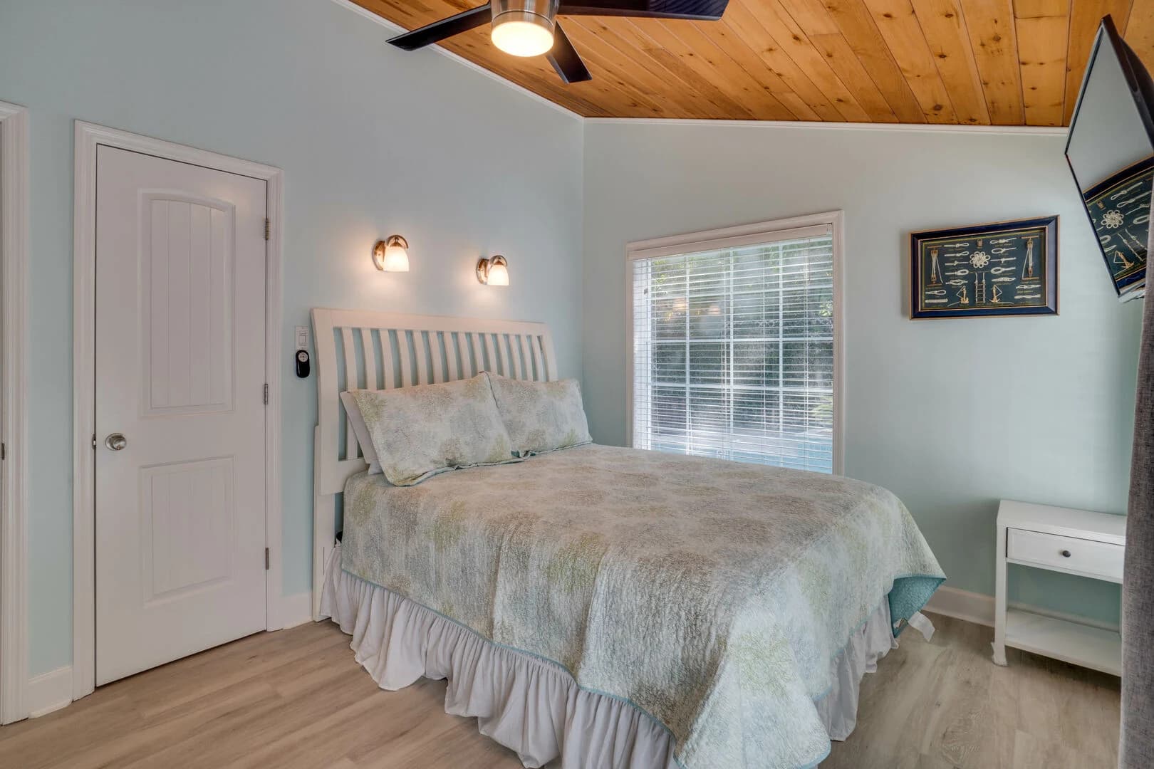 Anchor Splash House - Image 14