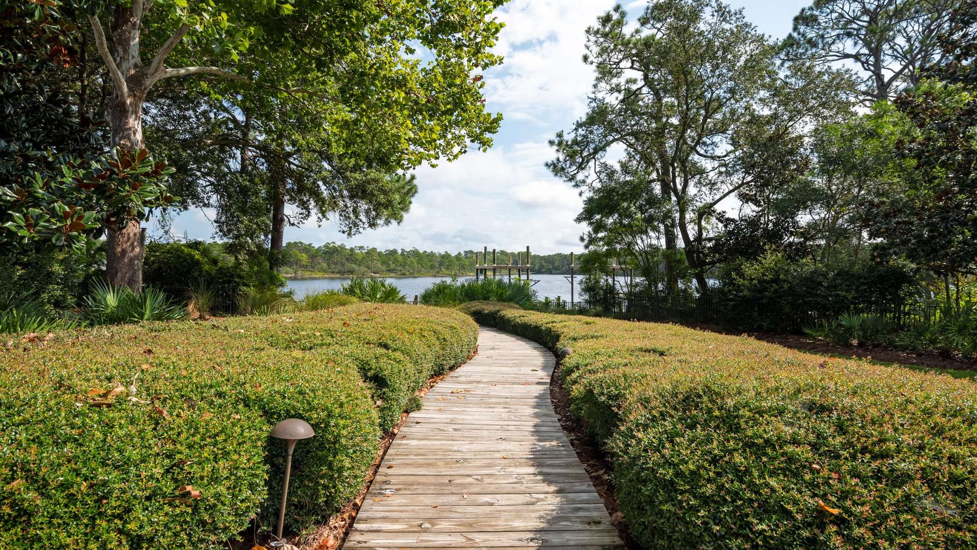 Grande Pointe Escape - Image 40