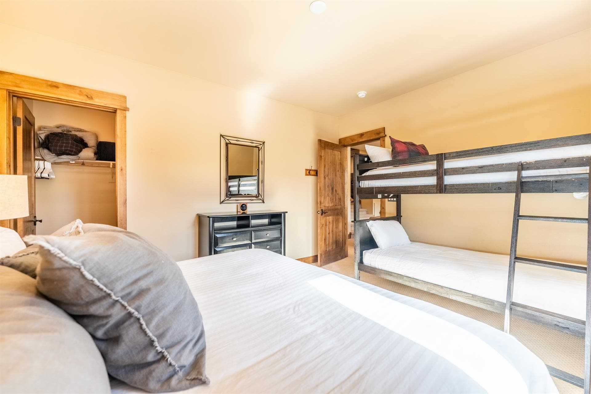 Caravelle Home - Image 37