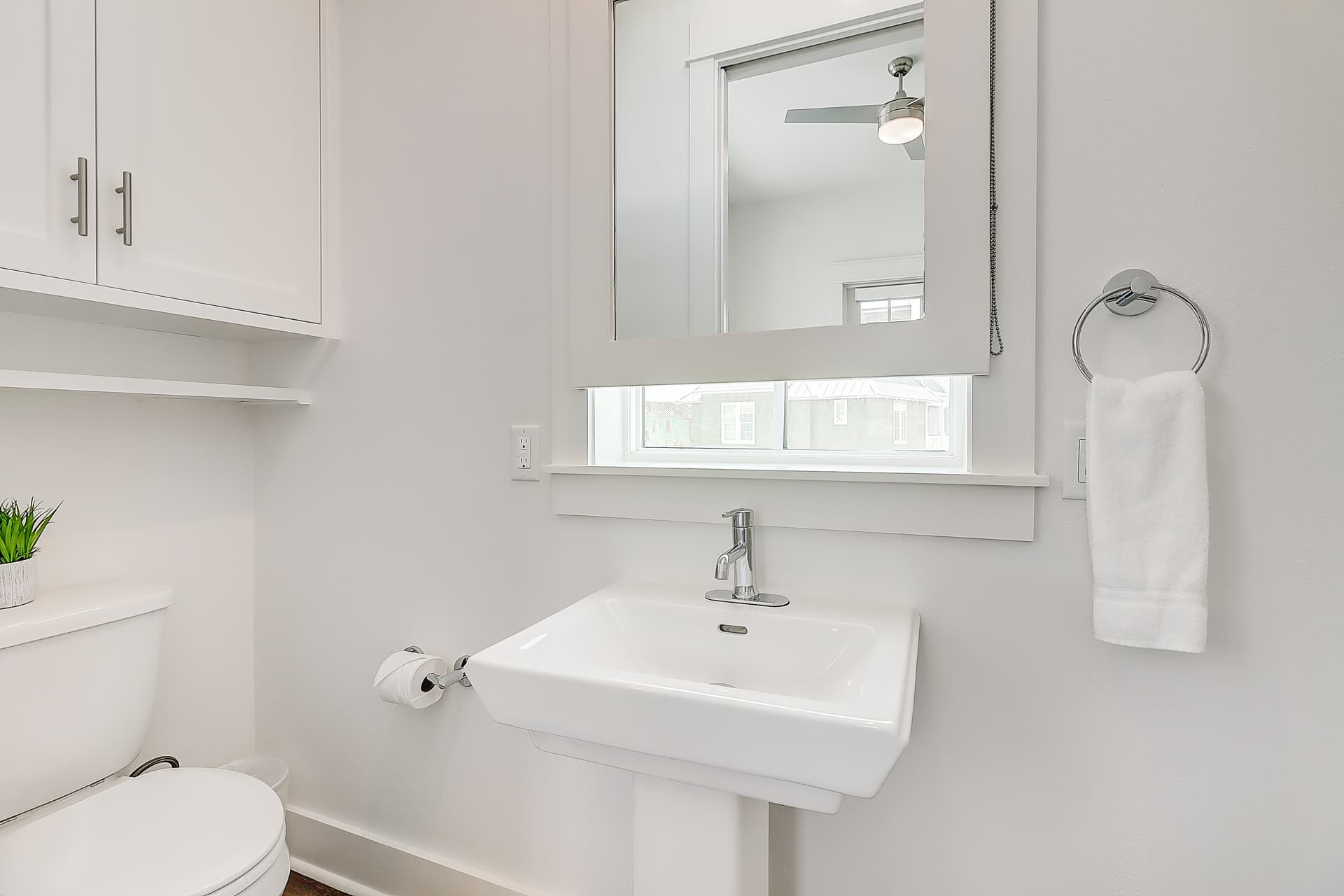 Beach Days and Fairways - Image 15