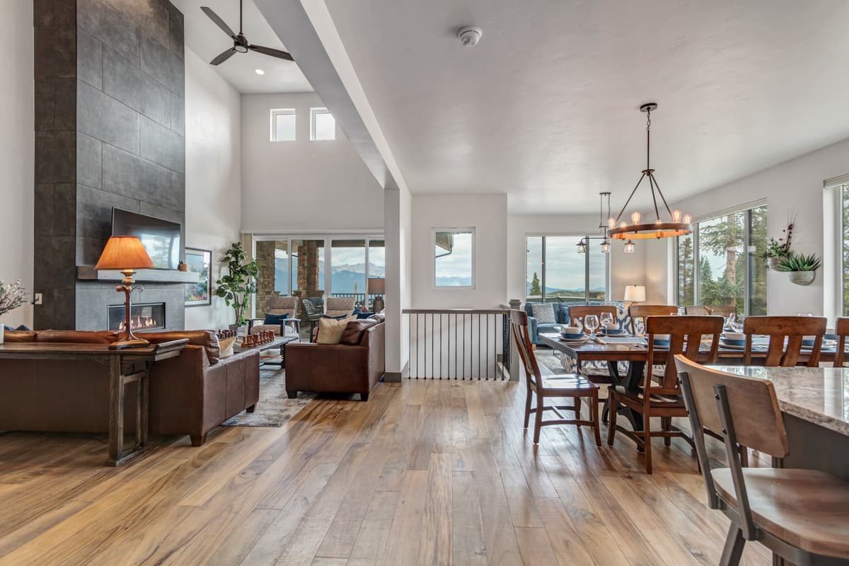 Mountain Vista Retreat - Image 4