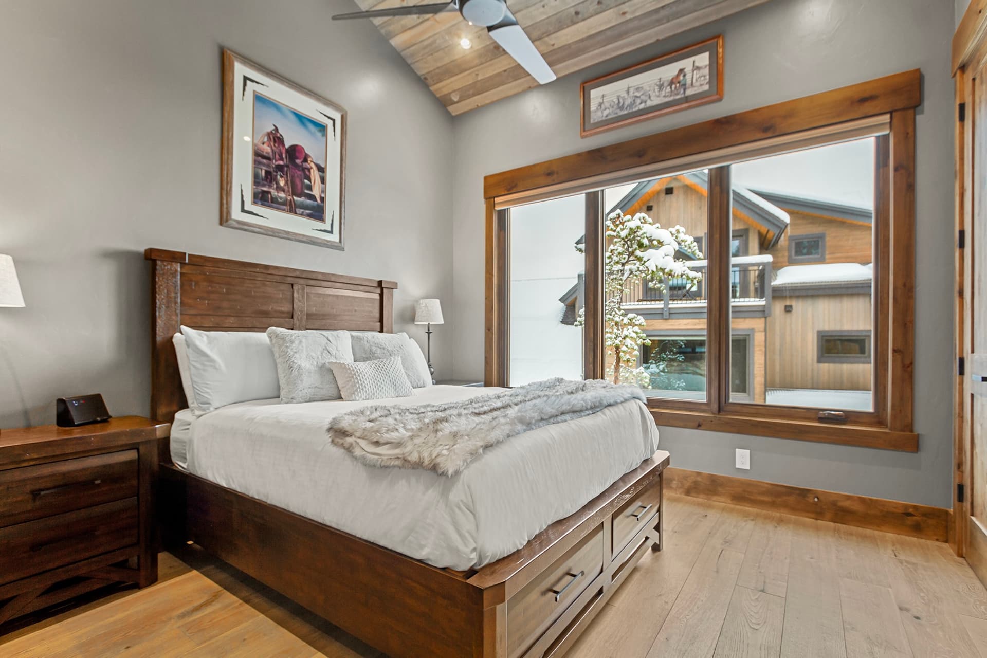 Timberline Lodge - Image 18