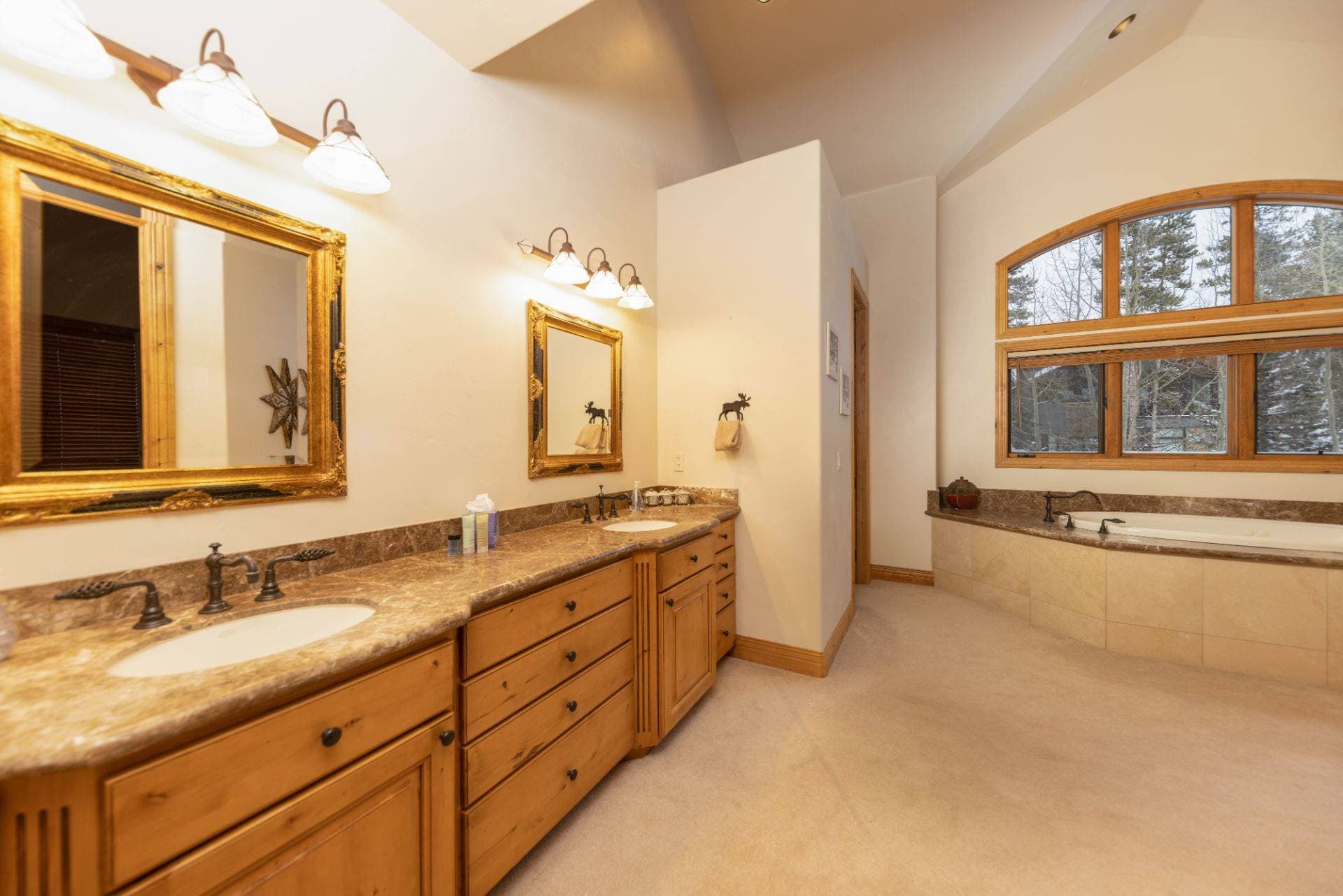 Fireside Villa - Image 29