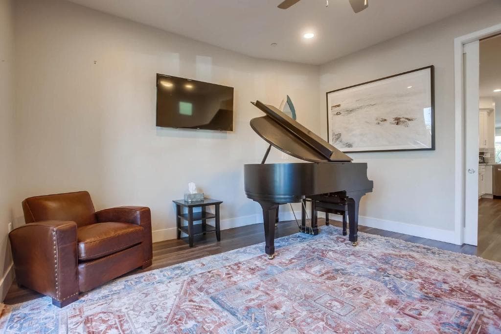 Opal Oasis - Image 17