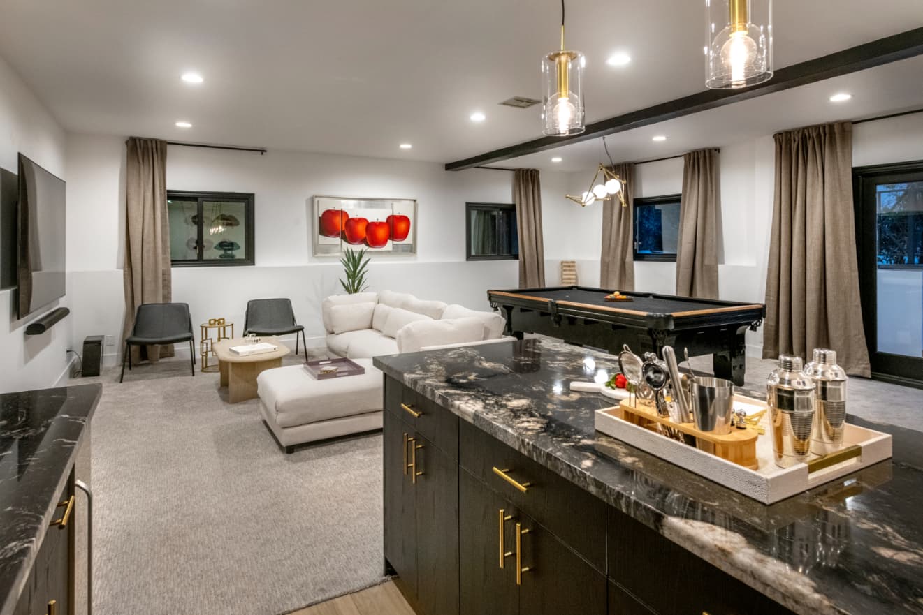 Reef Mall Villa - Image 31