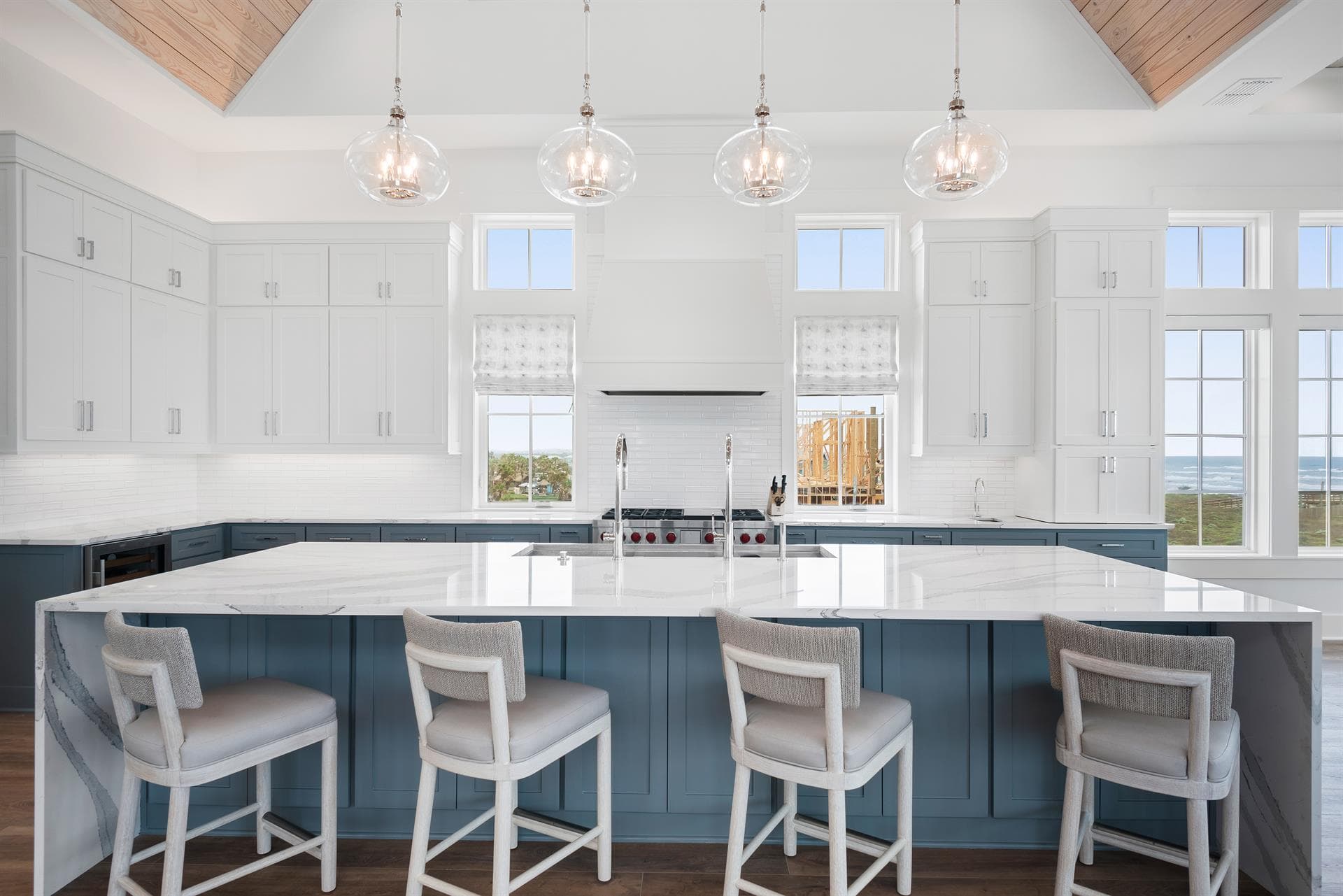 Always Breezy - Image 16