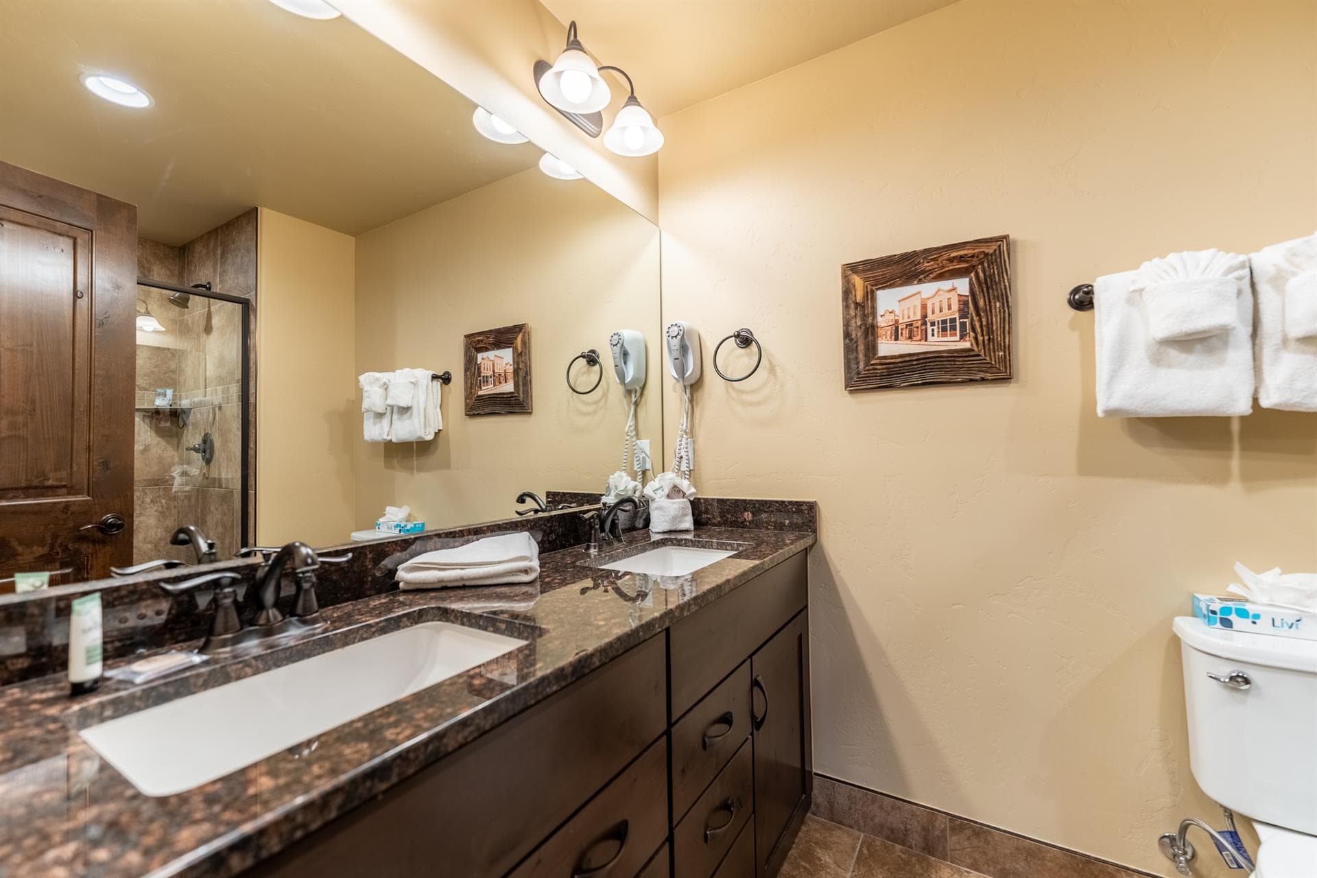 River Run Townhome - Image 29