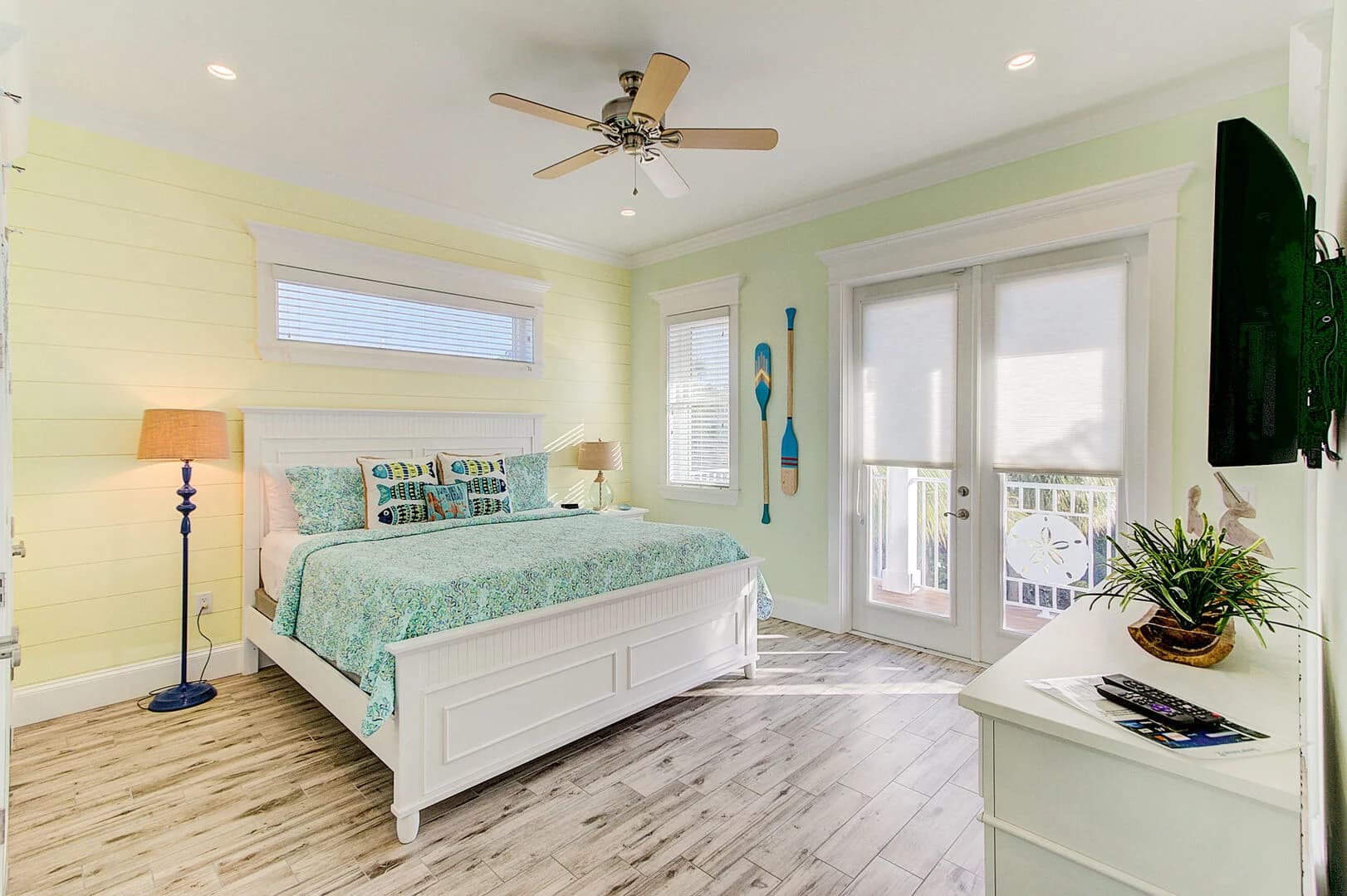 Summer Retreat - Image 17