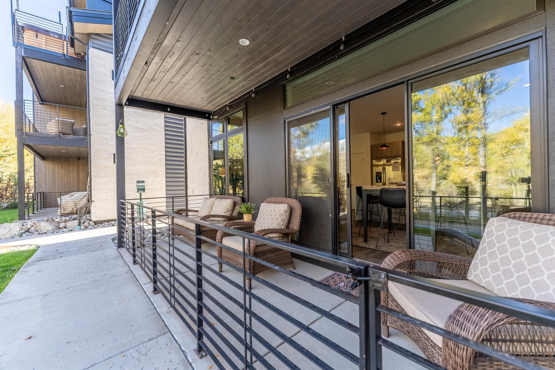 River West Residence - Image 3