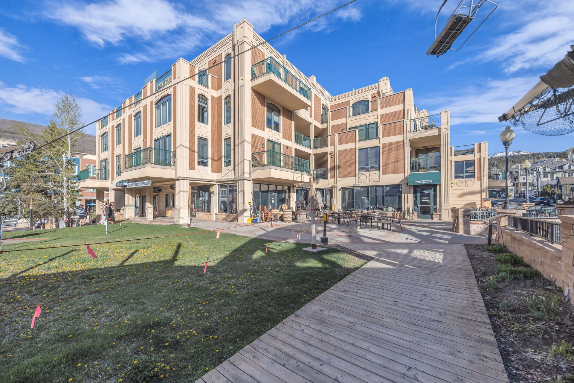 Winterline Lookout - Image 6